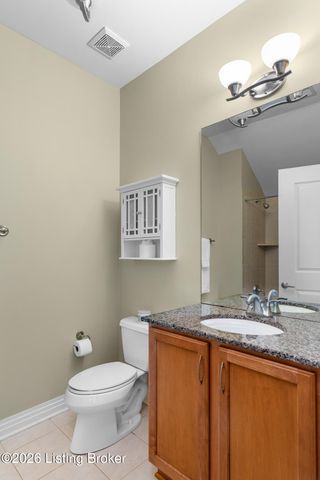 14501 Signature Point Dr, Louisville, KY 40299