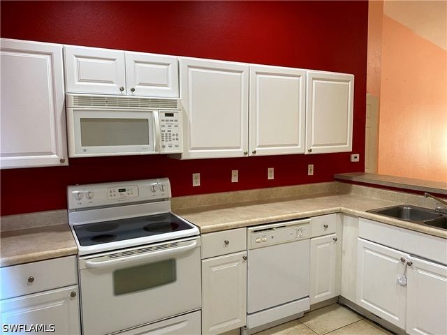 5118 24th ST SW, Lehigh Acres, FL 33973