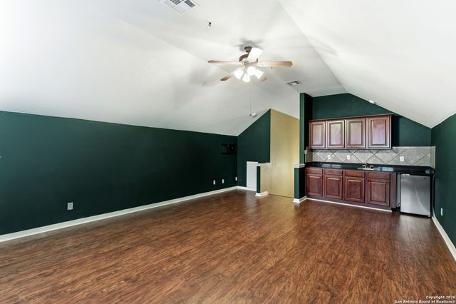 23740 Beaver Creek, San Antonio, TX 78258