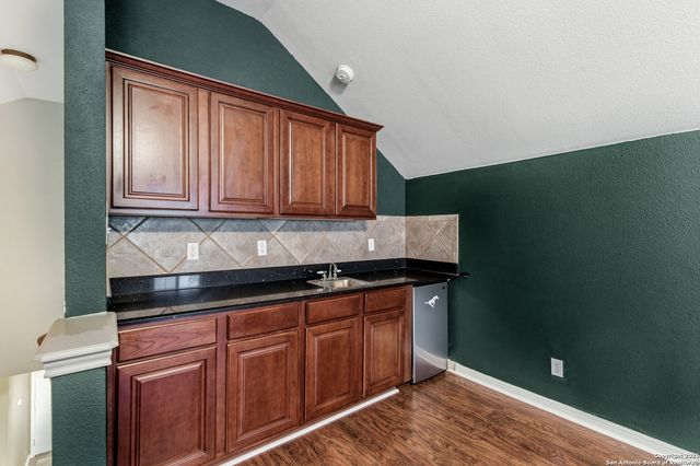 23740 Beaver Creek, San Antonio, TX 78258