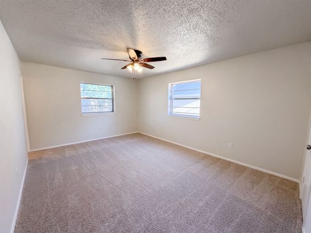 6601 Oaklawn Drive, Watauga, TX 76148