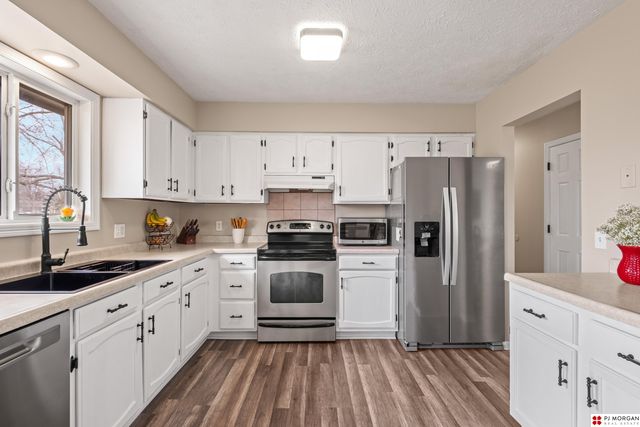 14810 Borman Street, Omaha, NE 68138