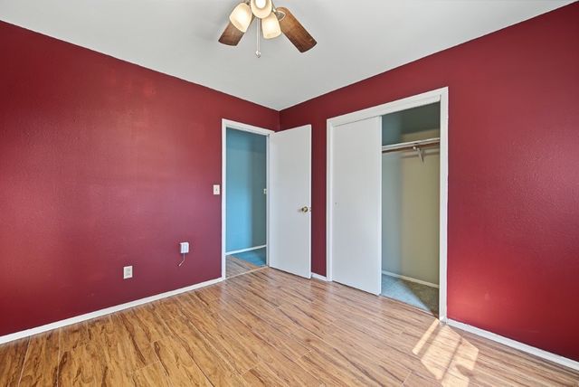1404 E Joye Street, Springdale, AR 72762