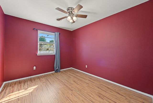 1404 E Joye Street, Springdale, AR 72762