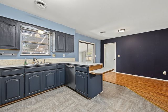 1404 E Joye Street, Springdale, AR 72762