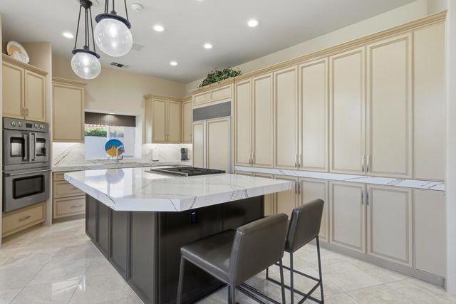 47525 Via Montana, La Quinta, CA 92253