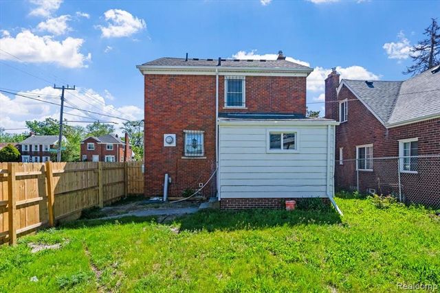 18715 Kentucky Street, Detroit, MI 48221