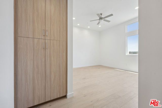 1746 Garfield Place 302, Los Angeles, CA 90028