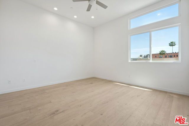 1746 Garfield Place 302, Los Angeles, CA 90028