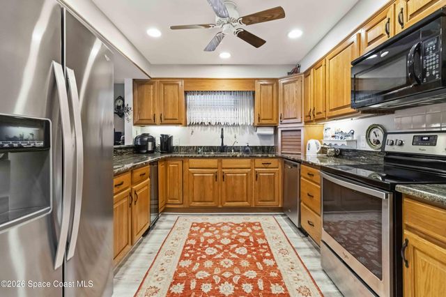 905 N Harbor City Boulevard 204, Melbourne, FL 32935