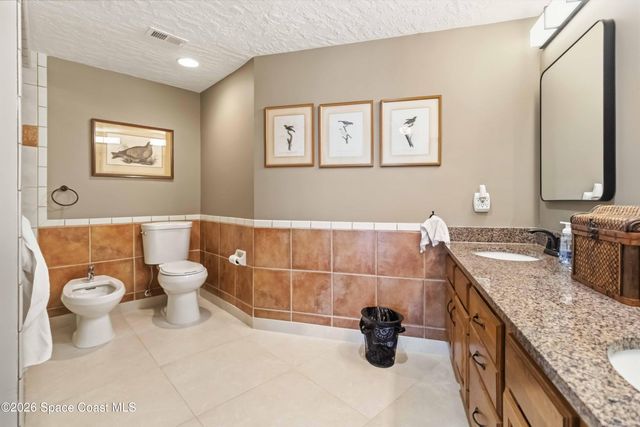905 N Harbor City Boulevard 204, Melbourne, FL 32935