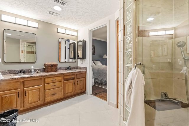 905 N Harbor City Boulevard 204, Melbourne, FL 32935