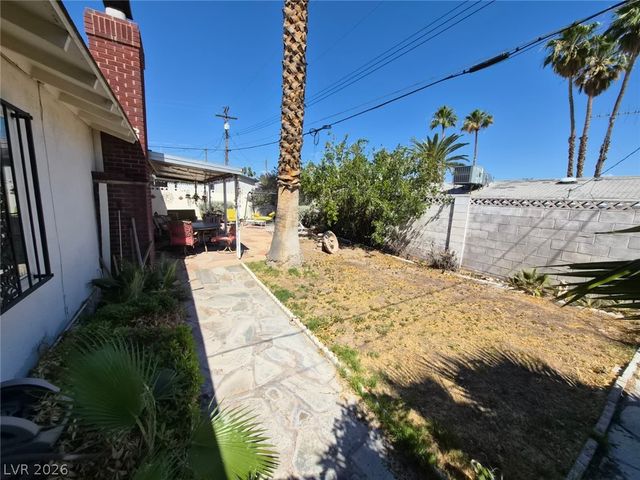 1713 Lamplighter Lane, Las Vegas, NV 89104