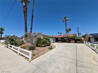 1713 Lamplighter Lane, Las Vegas, NV 89104