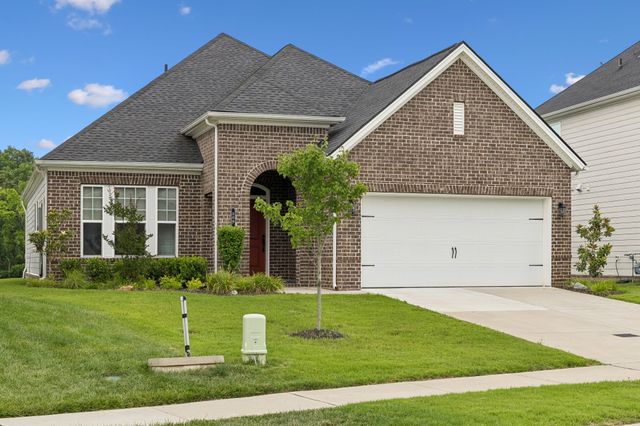 509 Stinson Ct, White House, TN 37188