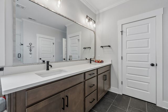 509 Stinson Ct, White House, TN 37188