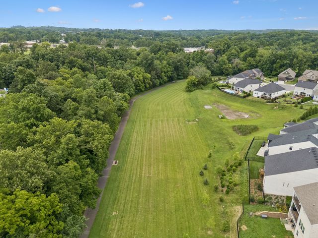 509 Stinson Ct, White House, TN 37188