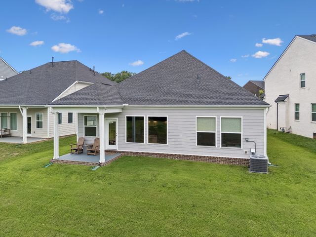 509 Stinson Ct, White House, TN 37188
