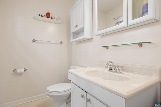 2417 COMMONWEALTH DR, Charlottesville, VA 22901