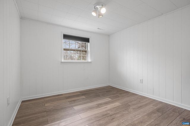 2417 COMMONWEALTH DR, Charlottesville, VA 22901