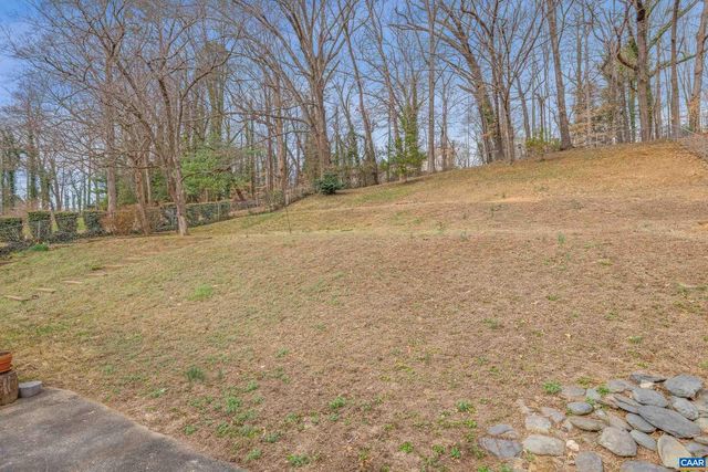 2417 COMMONWEALTH DR, Charlottesville, VA 22901