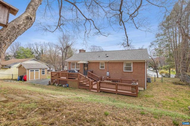 2417 COMMONWEALTH DR, Charlottesville, VA 22901