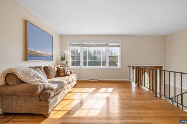 2417 COMMONWEALTH DR, Charlottesville, VA 22901