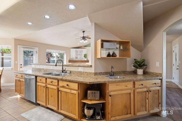 2662 Joshua Way, Twin Falls, ID 83301