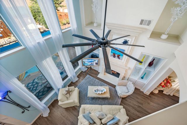 3917 Autumn Lane, Bedford, TX 76021