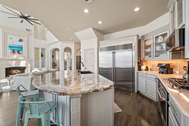 3917 Autumn Lane, Bedford, TX 76021