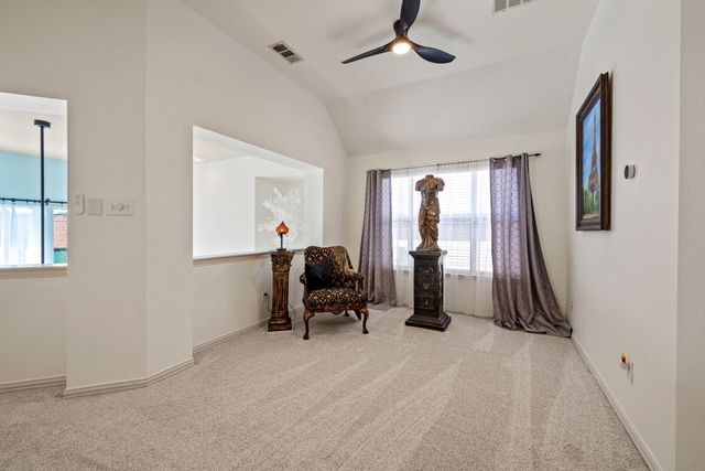 3917 Autumn Lane, Bedford, TX 76021