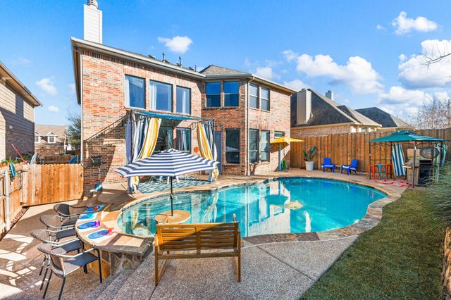 3917 Autumn Lane, Bedford, TX 76021