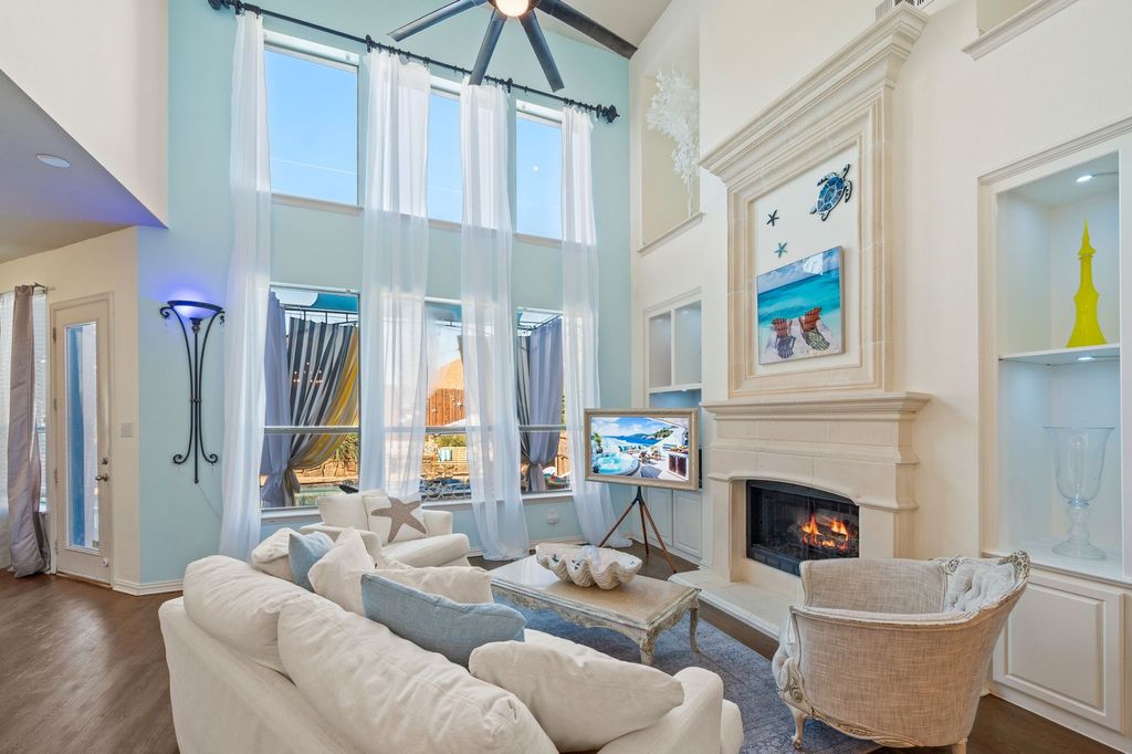 3917 Autumn Lane, Bedford, TX 76021