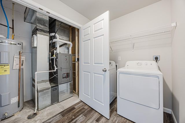 7365 24th Street S, Fargo, ND 58104