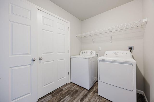 7365 24th Street S, Fargo, ND 58104