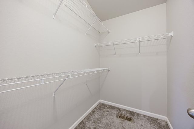 7365 24th Street S, Fargo, ND 58104