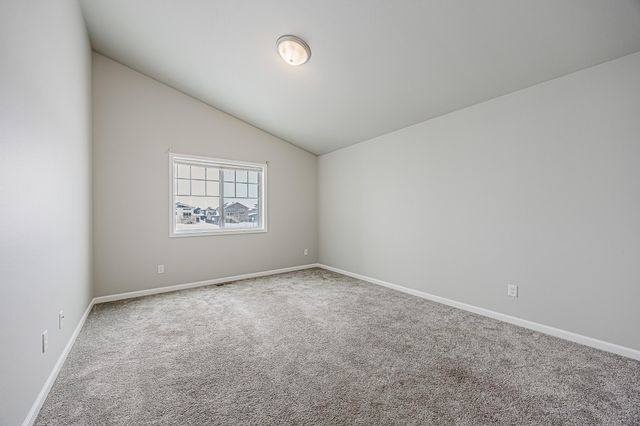 7365 24th Street S, Fargo, ND 58104