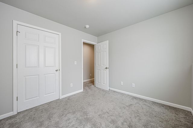 7365 24th Street S, Fargo, ND 58104