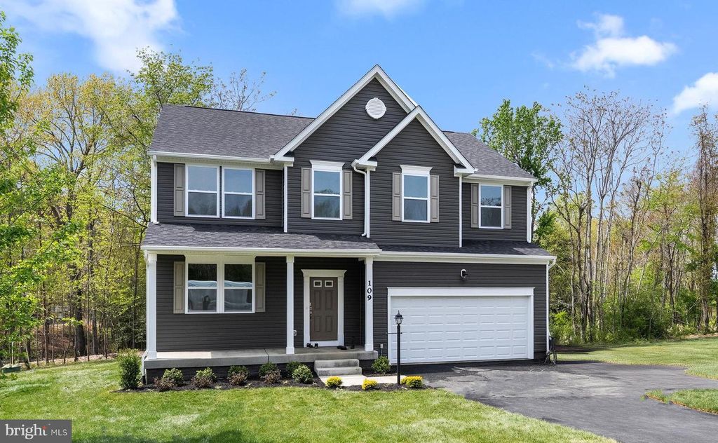 109 HILLSDALE DR, Fredericksburg, VA 22405