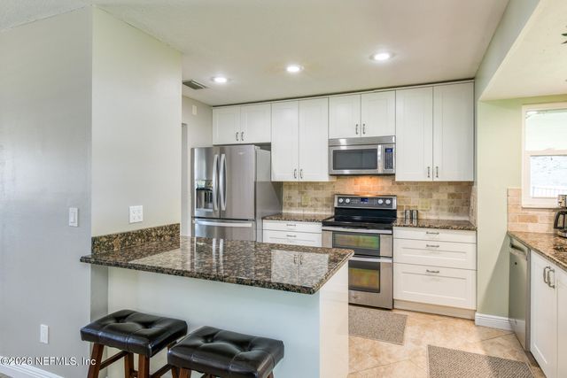 114 MAGNOLIA Drive, East Palatka, FL 32131