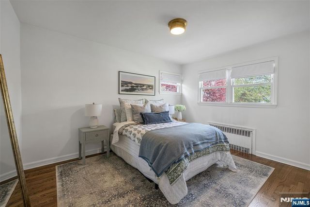 280 Eldon Court, Ridgewood, NJ 07450