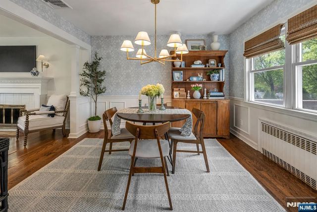 280 Eldon Court, Ridgewood, NJ 07450