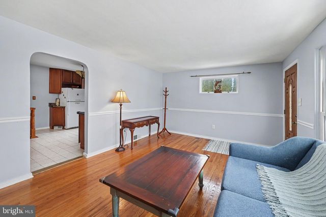 1723 DIGHTON ST, Camp Hill, PA 17011