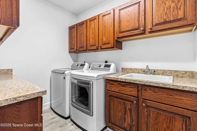 6920 Hacienda Drive, Grant, FL 32949