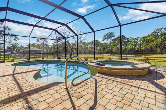 6920 Hacienda Drive, Grant, FL 32949