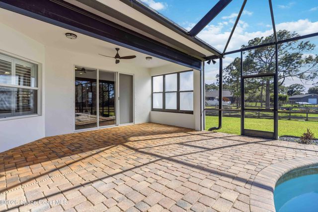 6920 Hacienda Drive, Grant, FL 32949