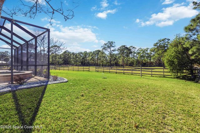 6920 Hacienda Drive, Grant, FL 32949