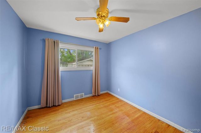 28731 Kathryn Street, Garden City, MI 48135