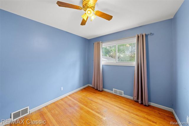 28731 Kathryn Street, Garden City, MI 48135