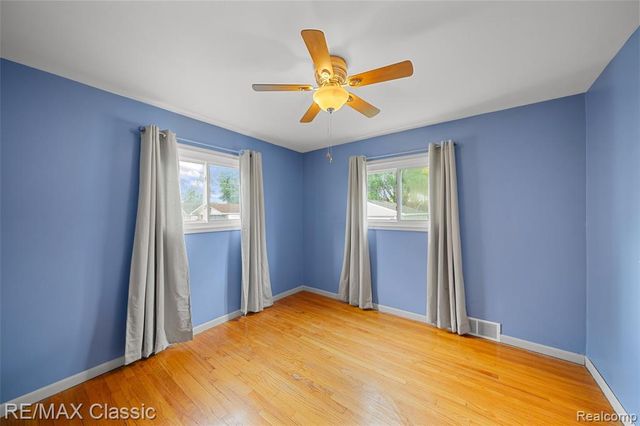 28731 Kathryn Street, Garden City, MI 48135